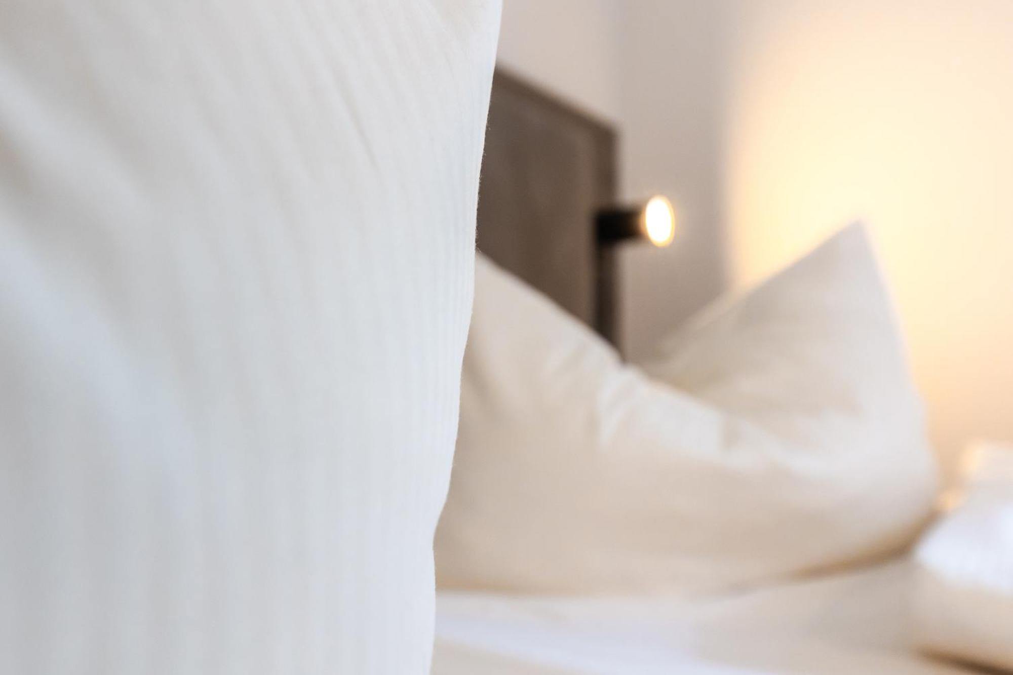 B M Hotel Im Ludwig- Harms- Haus 헤르만스부르크 외부 사진